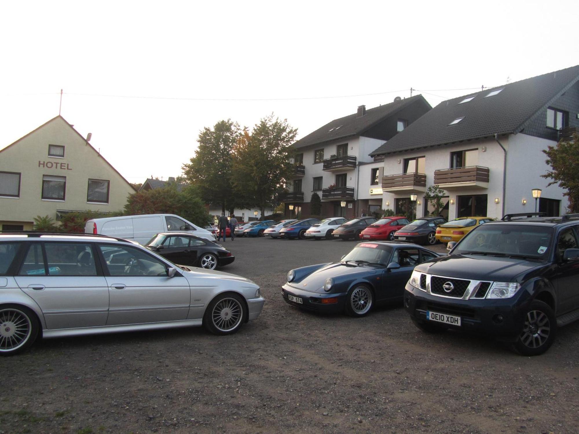 Land-Gut-Hotel Zur Burg Nuerburg Dış mekan fotoğraf